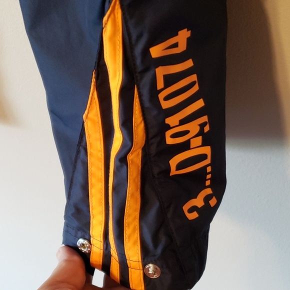 Adidas quick dry mesh lined capri navy & orange - Picture 2 of 8